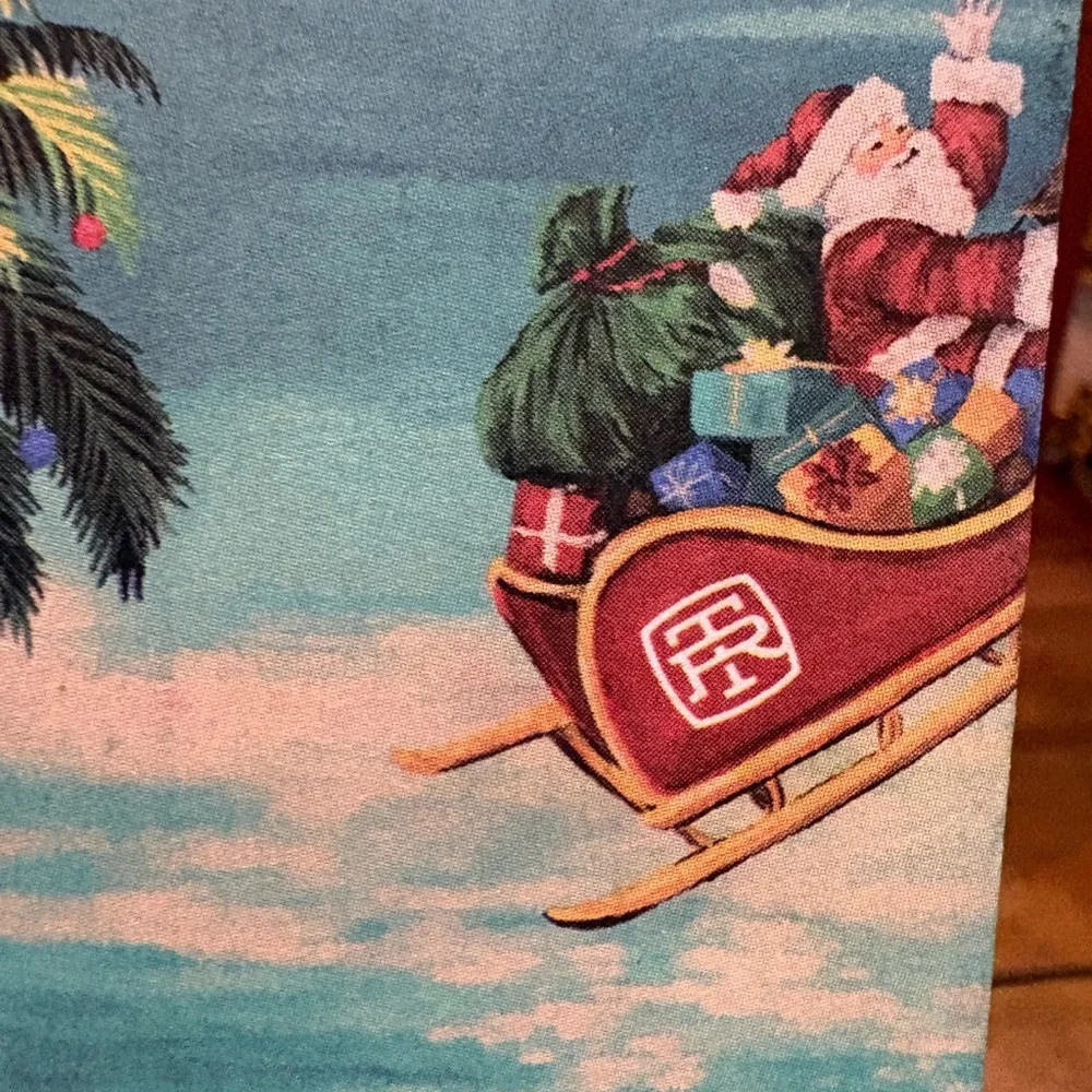 TORI RICHARD Eco-Friendly Gift Wrap Set Hawaiian Christmas Scene